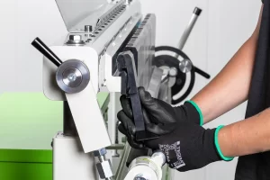 verktygsbyte på manuell kantvik mfb steg 2