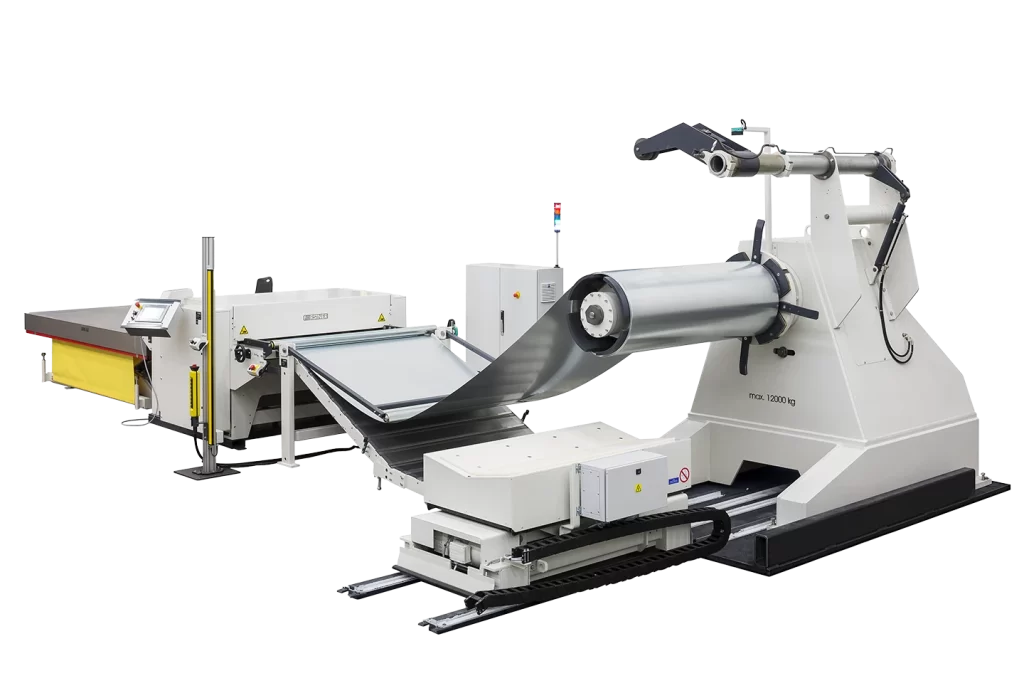 coillina för plåtbearbetning mot vit bakgrund